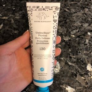 Drunk Elephant Umbra Sheer